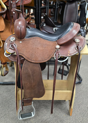 Cashel Roughout Trail Saddle - Medium Tree
